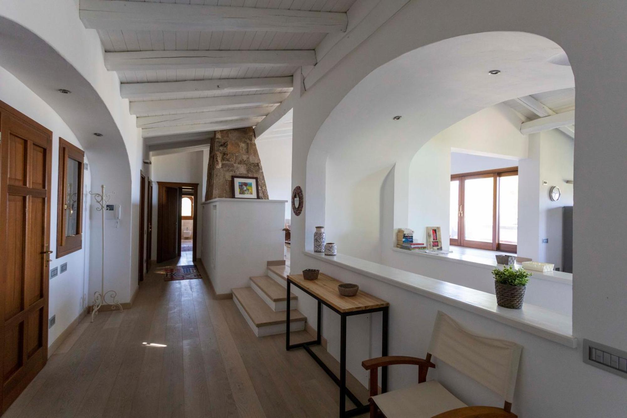 Villa Alba Esclusiva Villa Con Piscina A Sfioro E Vista Mozzafiato Sul Mare Cugnana Eksteriør billede