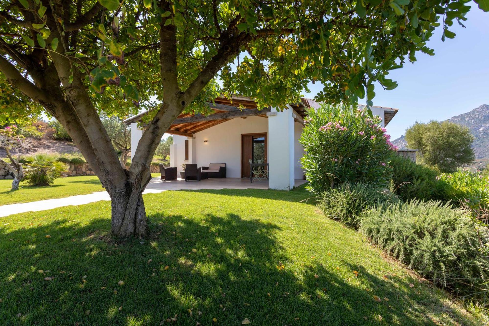 Villa Alba Esclusiva Villa Con Piscina A Sfioro E Vista Mozzafiato Sul Mare Cugnana Eksteriør billede
