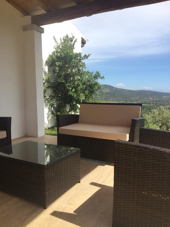 Villa Alba Esclusiva Villa Con Piscina A Sfioro E Vista Mozzafiato Sul Mare Cugnana Eksteriør billede